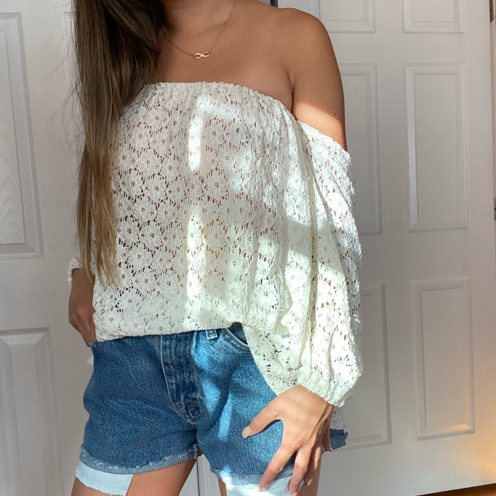 Off the Shoulders White Floral Lace